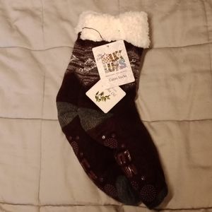 BRAND NEW Muk Luks Cabin Socks